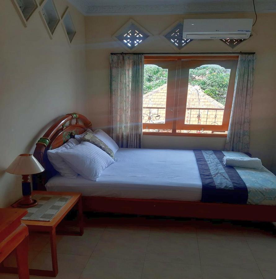 The Reinhold Guesthouse Bali Kerobokan Exterior foto