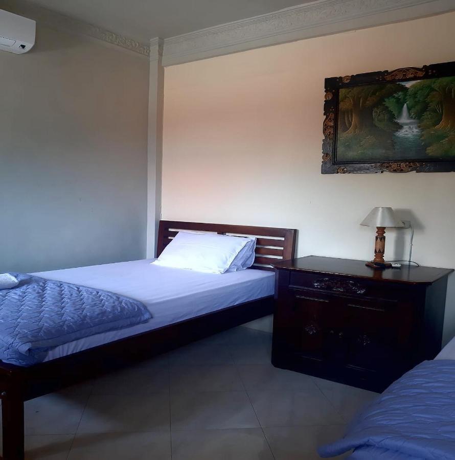 The Reinhold Guesthouse Bali Kerobokan Exterior foto